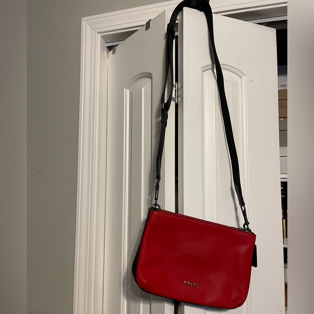 Barely Used Authentic Coach Crossbody
